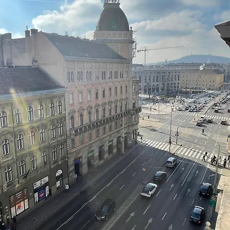 Boutique R52-5 #2bedroom #view #freeparking Apartment *